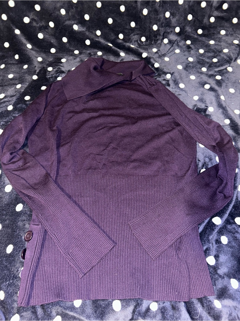 Women's Button-Side Ribbed Turtleneck Sweater - Plum